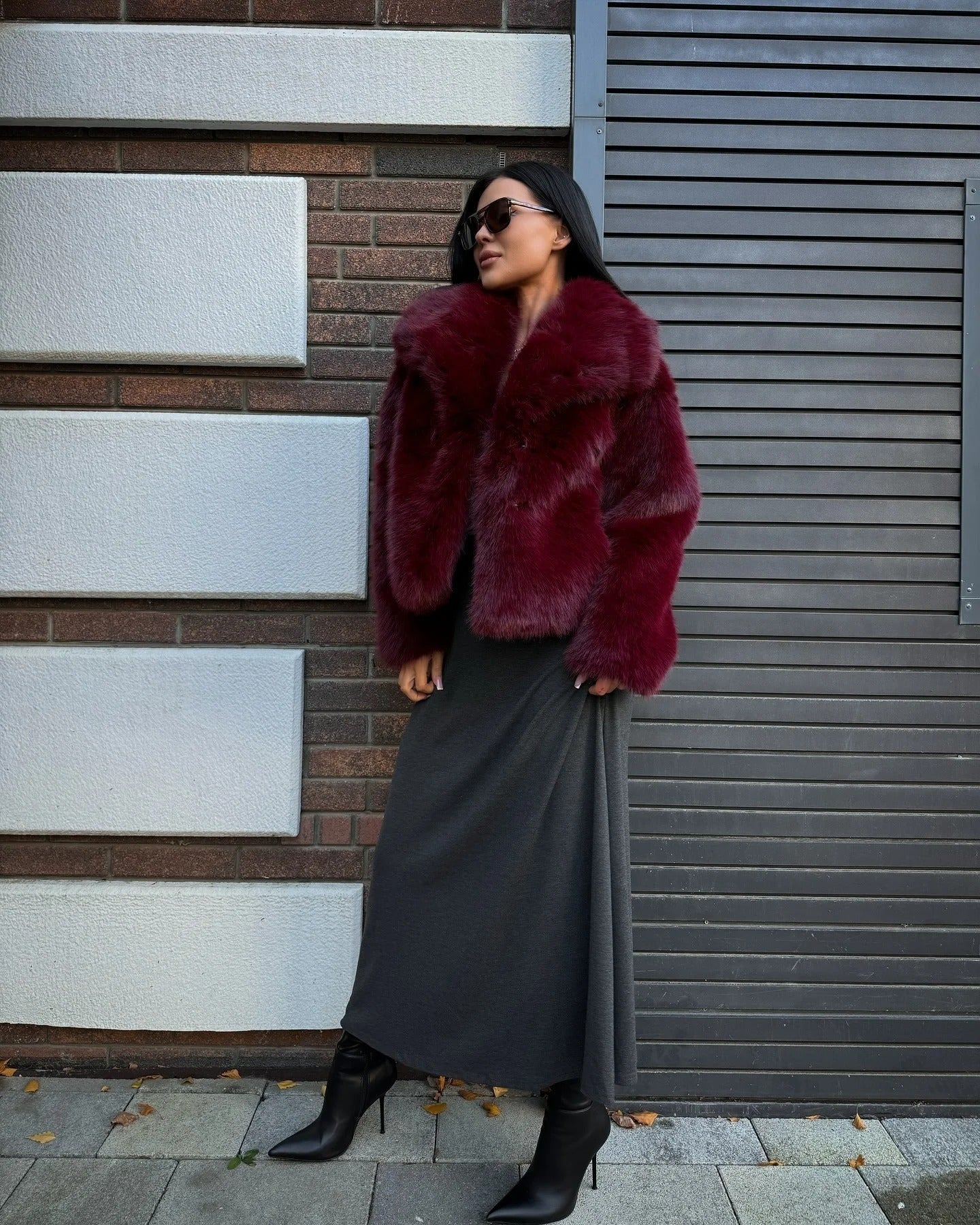 Casaco Sabrina felpuda e gola ampla